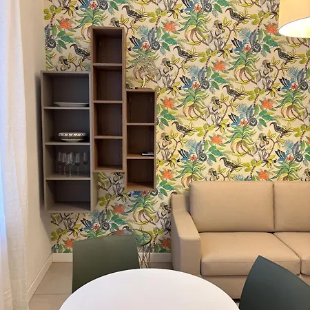 Tropical Lägenhet
